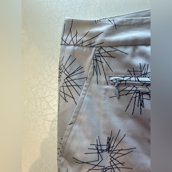 ANNIKA Cutter & Buck | ladies cropped golf pants. Size: 8 - Picture 16 of 16